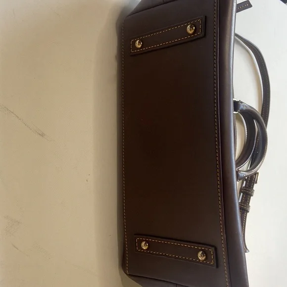 Dooney and Bourke Leather Bag - Picture 6 of 16